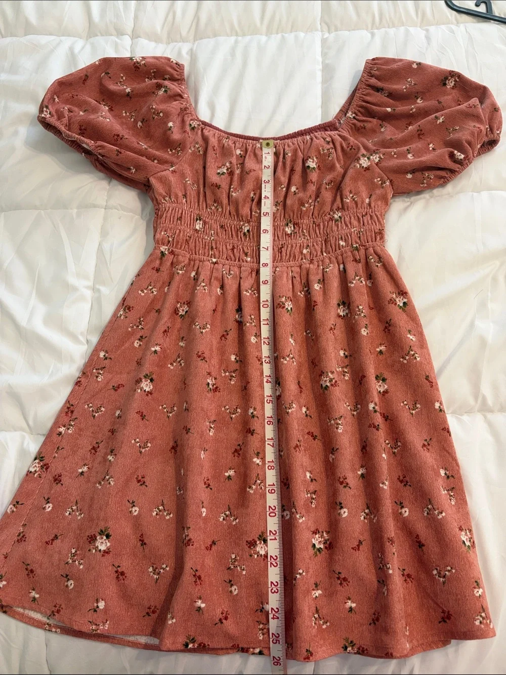 Francesca’s Girls short floral dress with puff sleeves - Size XL (14)